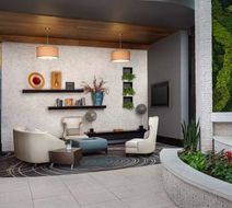 Embassy Suites Knoxville West Lobby