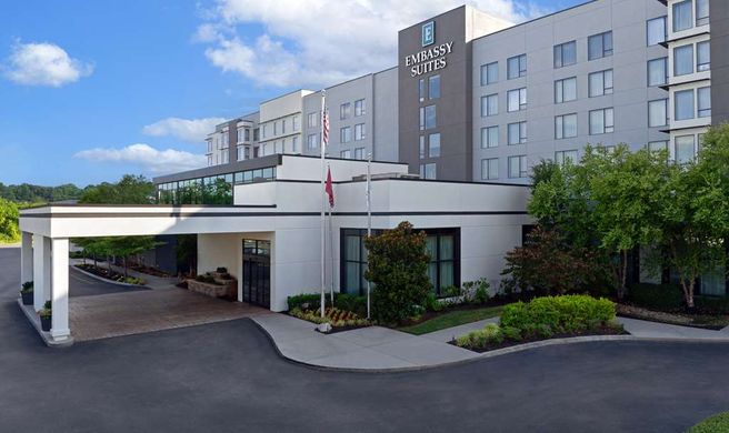 Embassy Suites Knoxville West Exterior