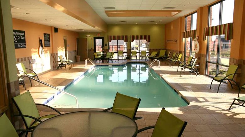 <b>Hampton Inn Knoxville-I-75 North Pool</b>. Images powered by <a href="https://iceportal.shijigroup.com/" title="IcePortal" target="_blank">IcePortal</a>.