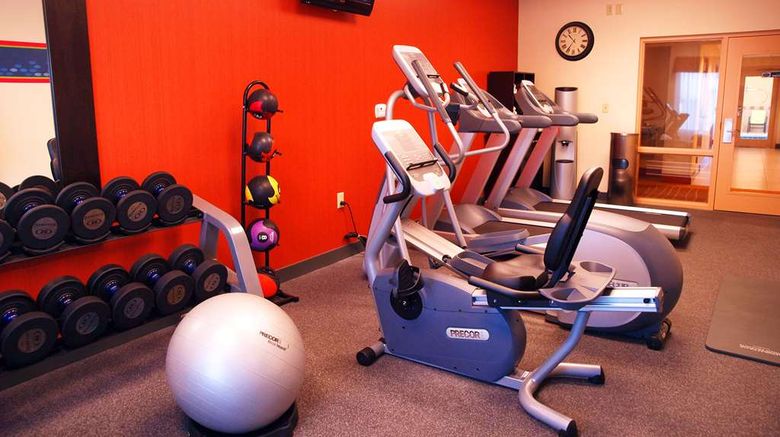 <b>Hampton Inn Knoxville-I-75 North Health</b>. Images powered by <a href="https://iceportal.shijigroup.com/" title="IcePortal" target="_blank">IcePortal</a>.
