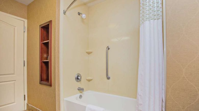 <b>Hampton Inn & Suites Sevierville Room</b>. Images powered by <a href="https://iceportal.shijigroup.com/" title="IcePortal" target="_blank">IcePortal</a>.