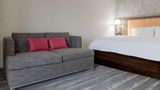 Hampton Inn West Room