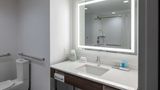 Hampton Inn West Room