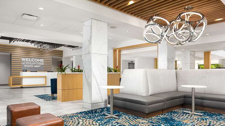 <b>Hampton Inn West Lobby</b>. Images powered by <a href="https://iceportal.shijigroup.com/" title="IcePortal" target="_blank">IcePortal</a>.