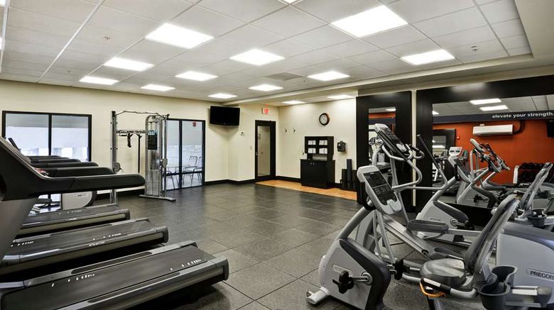<b>Hampton Inn & Suites, New Hartford Health</b>. Images powered by <a href="https://iceportal.shijigroup.com/" title="IcePortal" target="_blank">IcePortal</a>.
