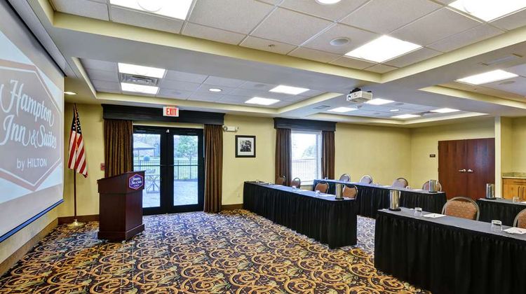 Hampton Inn & Suites, New Hartford Meeting