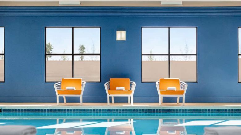 <b>Hampton Inn & Suites Valparaiso Pool</b>. Images powered by <a href="https://iceportal.shijigroup.com/" title="IcePortal" target="_blank">IcePortal</a>.