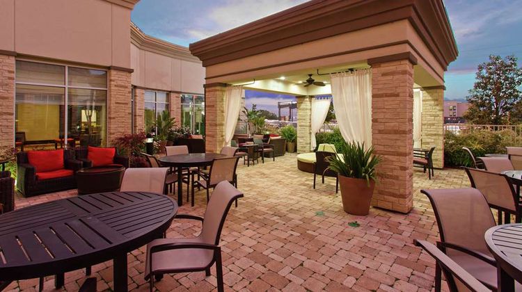 Hilton Garden Inn Victoria Exterior