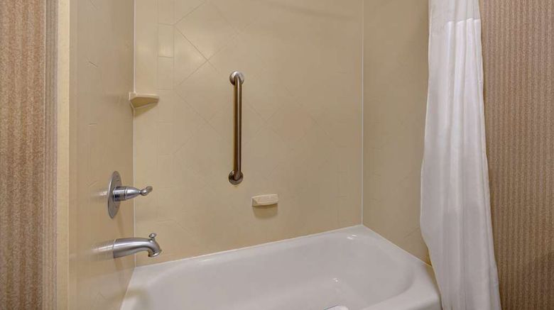 <b>Hampton Inn Victoria Room</b>. Images powered by <a href="https://iceportal.shijigroup.com/" title="IcePortal" target="_blank">IcePortal</a>.