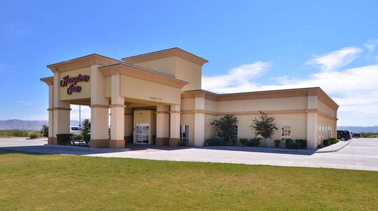 Hampton Inn Van Horn Exterior