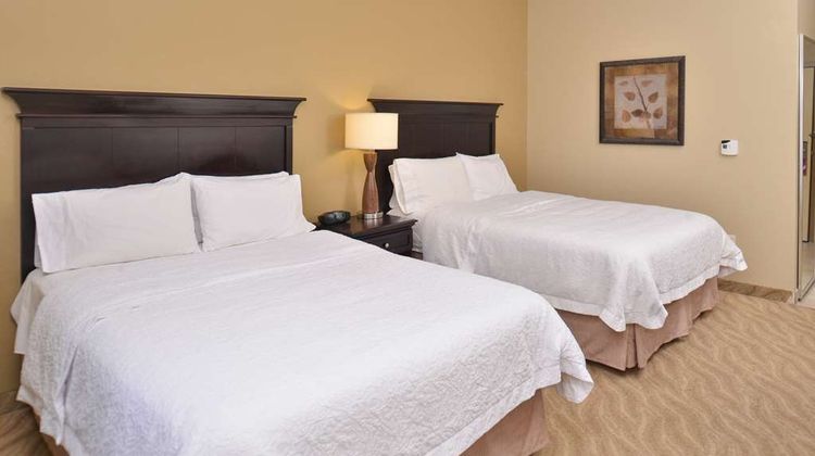 Hampton Inn Van Horn Room