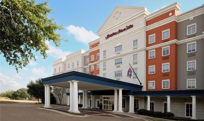 Hampton Inn & Suites Vicksburg Exterior