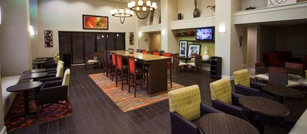 Hampton Inn & Suites Valdosta Conf Ctr Lobby