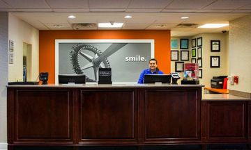Hampton Inn & Suites Valdosta Conf Ctr