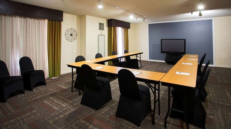 <b>Hampton Inn & Suites Valdosta Conf Ctr Meeting</b>. Images powered by <a href="https://iceportal.shijigroup.com/" title="IcePortal" target="_blank">IcePortal</a>.