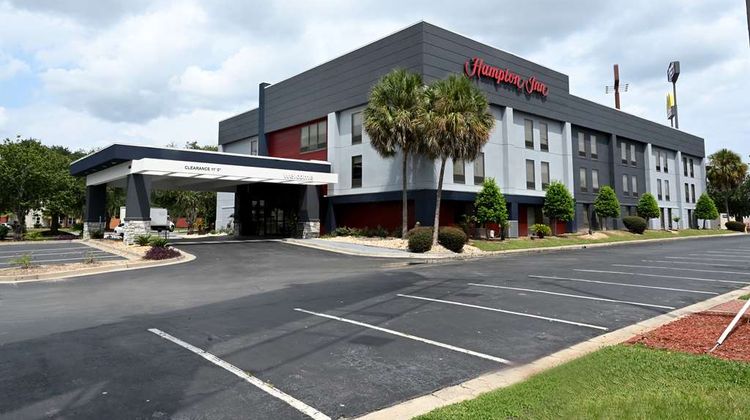 Hampton Inn Valdosta-Lake Park Exterior