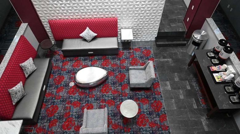 <b>Hampton Inn Valdosta-Lake Park Lobby</b>. Images powered by <a href="https://iceportal.shijigroup.com/" title="IcePortal" target="_blank">IcePortal</a>.