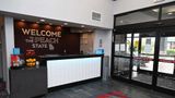 Hampton Inn Valdosta-Lake Park Lobby