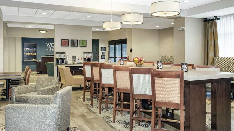 Hampton Inn Voorhees Lobby