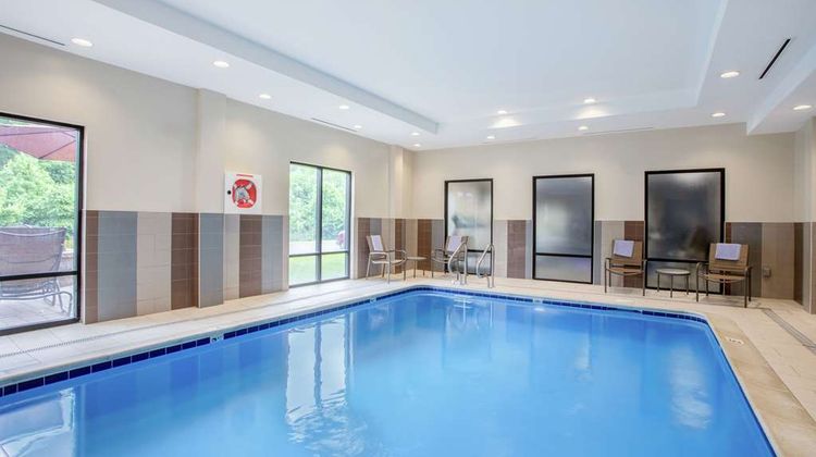 Hampton Inn Voorhees Pool