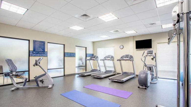 <b>Hampton Inn Voorhees Health</b>. Images powered by <a href="https://iceportal.shijigroup.com/" title="IcePortal" target="_blank">IcePortal</a>.