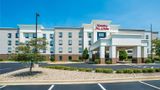 <b>Hampton Inn & Suites - Peru Exterior</b>. Images powered by <a href="https://iceportal.shijigroup.com/" title="IcePortal" target="_blank">IcePortal</a>.