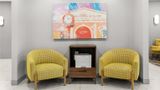 <b>Hampton Inn & Suites - Peru Lobby</b>. Images powered by <a href="https://iceportal.shijigroup.com/" title="IcePortal" target="_blank">IcePortal</a>.