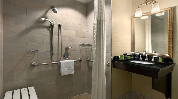 Embassy Suites at Chevy Chase Pavillion Room