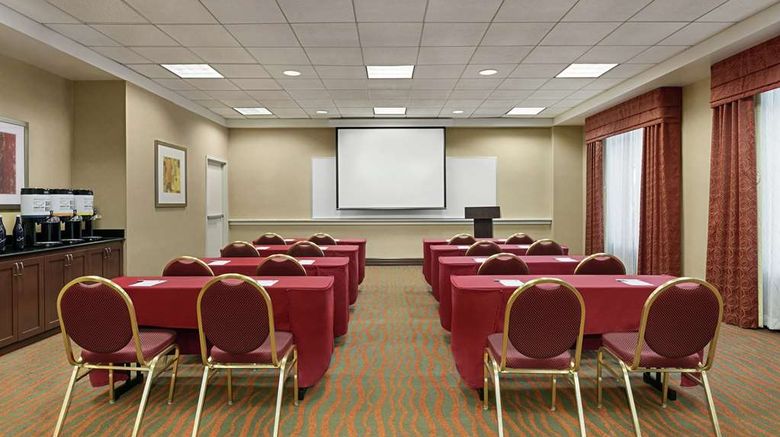<b>Hampton Inn Dulles Intl Airport South Meeting</b>. Images powered by <a href="https://iceportal.shijigroup.com/" title="IcePortal" target="_blank">IcePortal</a>.