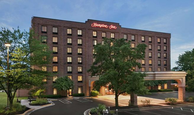 Hampton Inn Dulles Intl Airport South Exterior