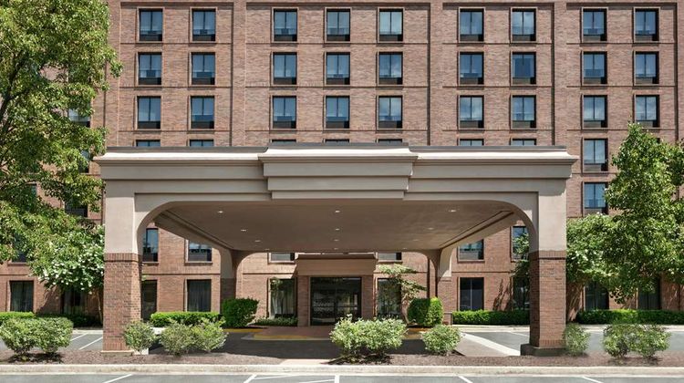 Hampton Inn Dulles Intl Airport South Exterior