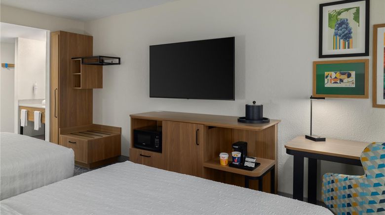<b>Hampton Inn Dulles Intl Airport South Other</b>. Images powered by <a href="https://iceportal.shijigroup.com/" title="IcePortal" target="_blank">IcePortal</a>.