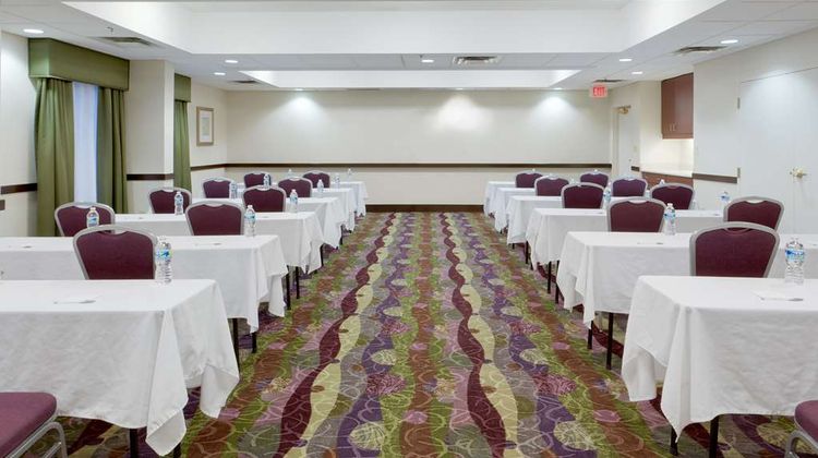 Hampton Inn Dumfries Meeting