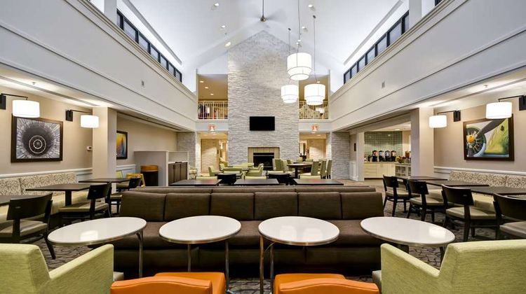 Homewood Suites by Hilton Dulles Arpt Lobby