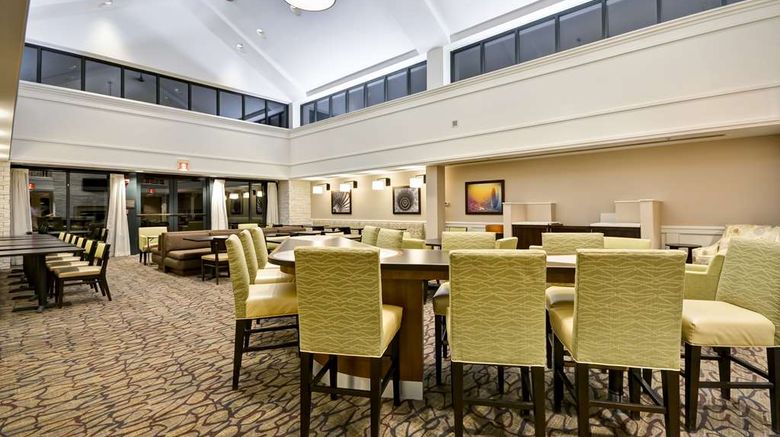 <b>Homewood Suites by Hilton Dulles Arpt Restaurant</b>. Images powered by <a href="https://iceportal.shijigroup.com/" title="IcePortal" target="_blank">IcePortal</a>.
