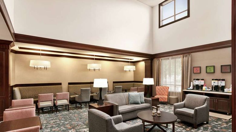 <b>Hampton Inn & Stes WAS-Dulles Intl Arpt Lobby</b>. Images powered by <a href="https://iceportal.shijigroup.com/" title="IcePortal" target="_blank">IcePortal</a>.