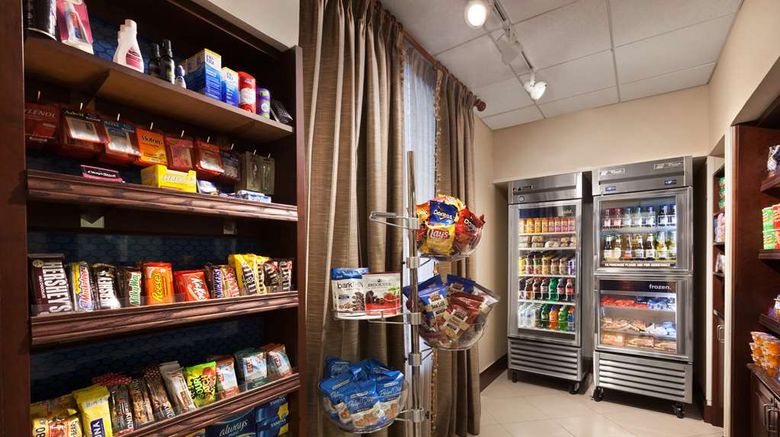 <b>Hampton Inn & Stes WAS-Dulles Intl Arpt Restaurant</b>. Images powered by <a href="https://iceportal.shijigroup.com/" title="IcePortal" target="_blank">IcePortal</a>.