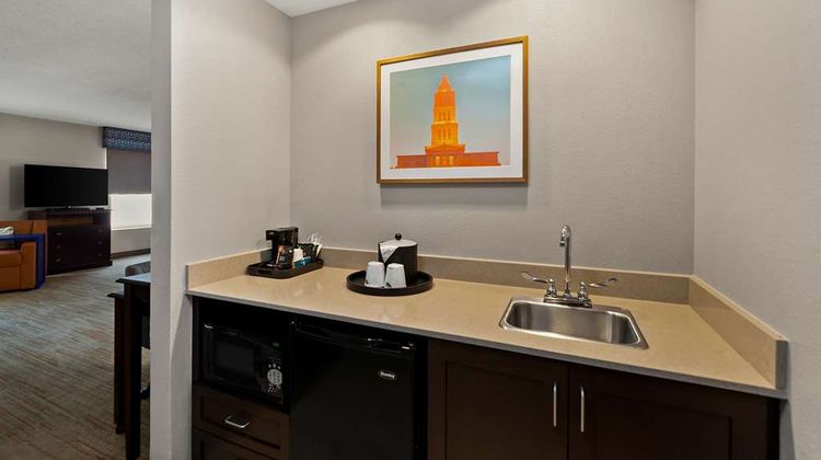 Hampton Inn & Suites Fort Belvoir Room