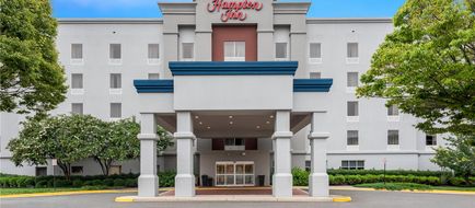 Hampton Inn Gainesville-Haymarket Exterior