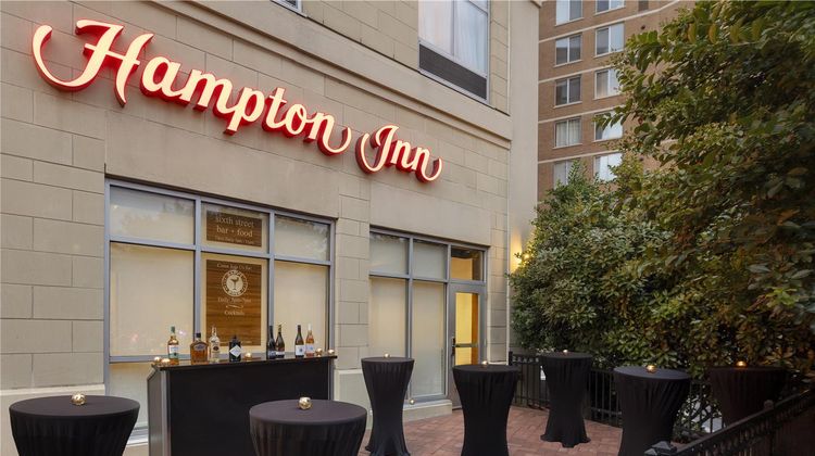 Hampton Inn Washington DC-Convention Ctr Exterior
