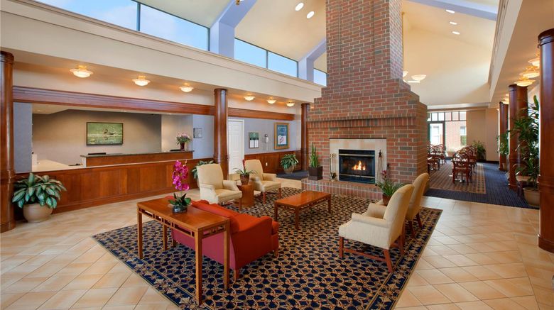 <b>Homewood Suites by Hilton Falls Church Lobby</b>. Images powered by <a href="https://iceportal.shijigroup.com/" title="IcePortal" target="_blank">IcePortal</a>.