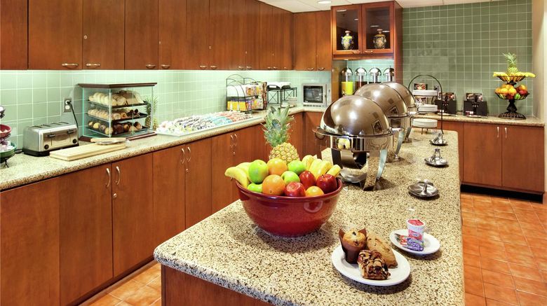 <b>Homewood Suites by Hilton Falls Church Restaurant</b>. Images powered by <a href="https://iceportal.shijigroup.com/" title="IcePortal" target="_blank">IcePortal</a>.
