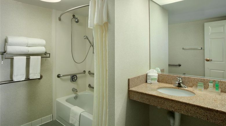 <b>Homewood Suites by Hilton Falls Church Room</b>. Images powered by <a href="https://iceportal.shijigroup.com/" title="IcePortal" target="_blank">IcePortal</a>.