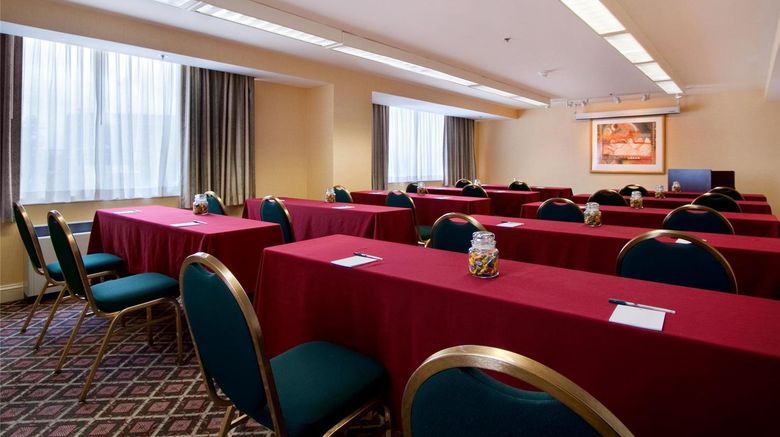 <b>Homewood Suites by Hilton Falls Church Meeting</b>. Images powered by <a href="https://iceportal.shijigroup.com/" title="IcePortal" target="_blank">IcePortal</a>.