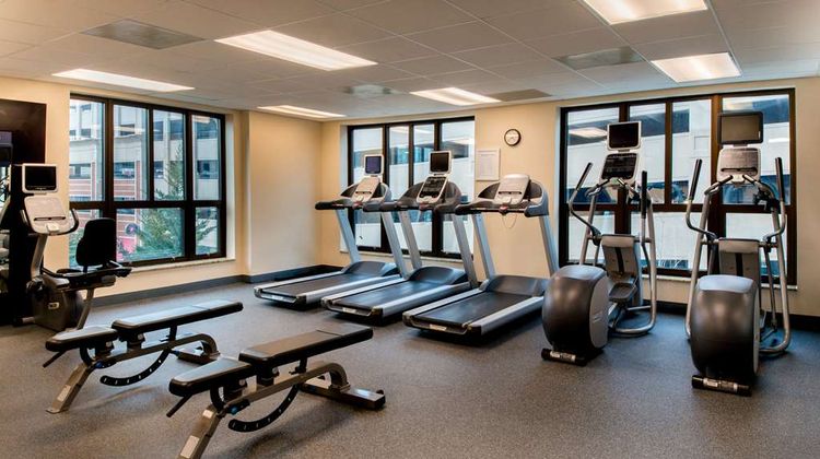 Hampton Inn & Suites National Harbor Health