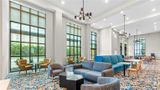 Hampton Inn & Suites National Harbor Lobby