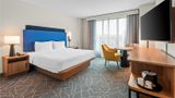 Hampton Inn & Suites National Harbor Room