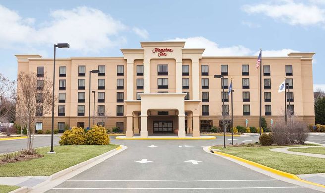 Hampton Inn Warrenton Exterior