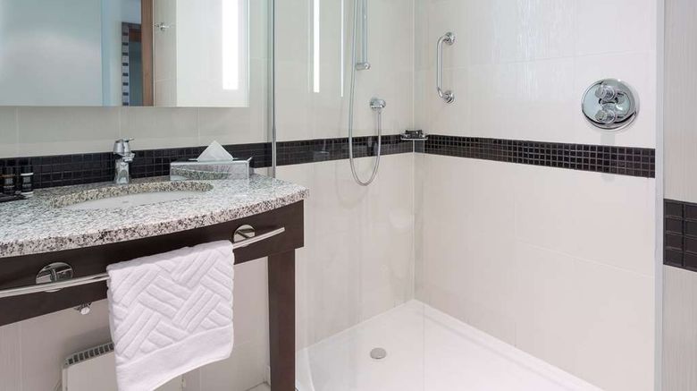 <b>Hampton by Hilton Warsaw City Centre Room</b>. Images powered by <a href="https://iceportal.shijigroup.com/" title="IcePortal" target="_blank">IcePortal</a>.