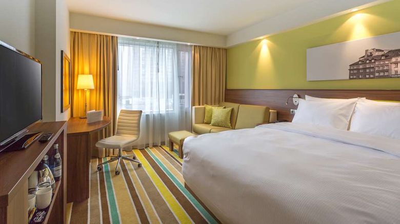 <b>Hampton by Hilton Warsaw City Centre Room</b>. Images powered by <a href="https://iceportal.shijigroup.com/" title="IcePortal" target="_blank">IcePortal</a>.